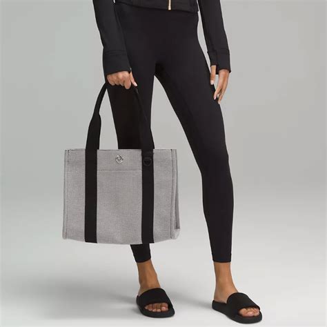 are lululemon bags washable|two tone canvas tote bags lululemon.